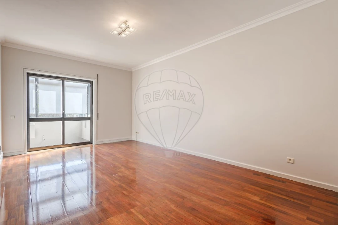 Apartamento T3 para Venda em Ramalde Foto 1