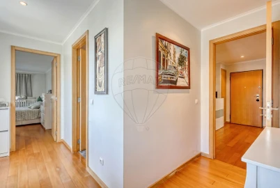 Apartamento T2 para Venda em Lordelo do Ouro e Massarelos