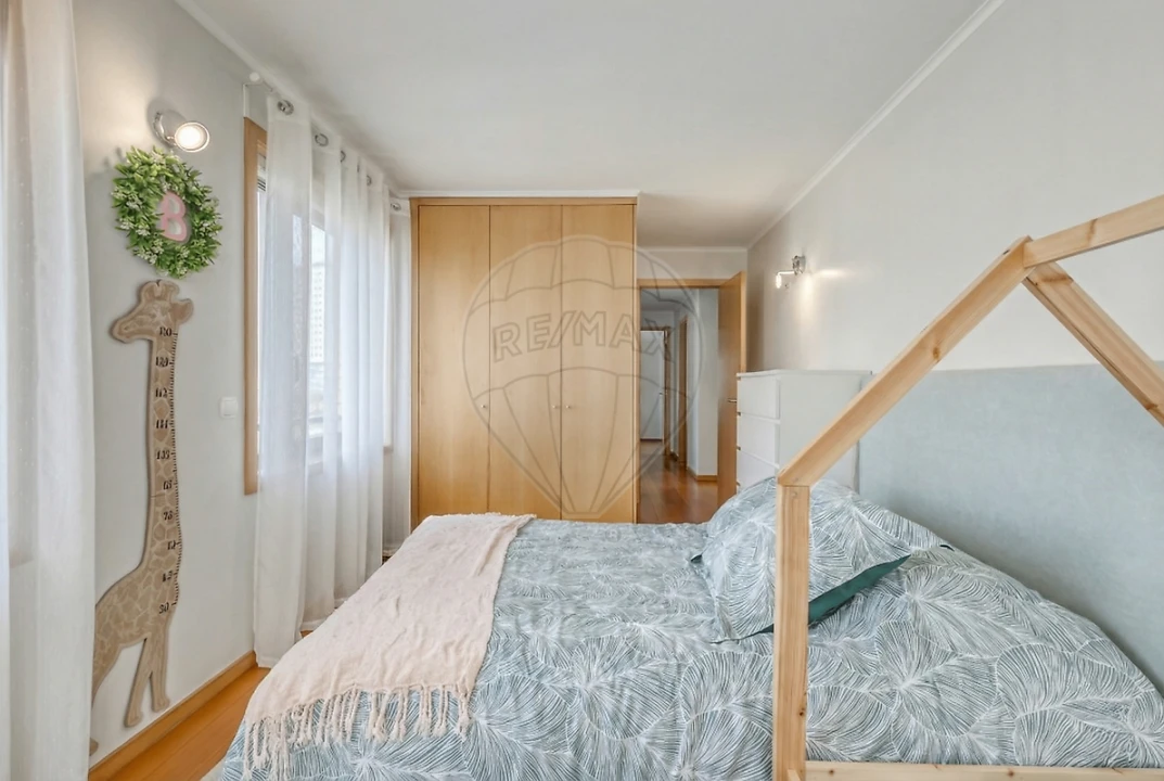 Apartamento T2 para Venda em Lordelo do Ouro e Massarelos Foto 15