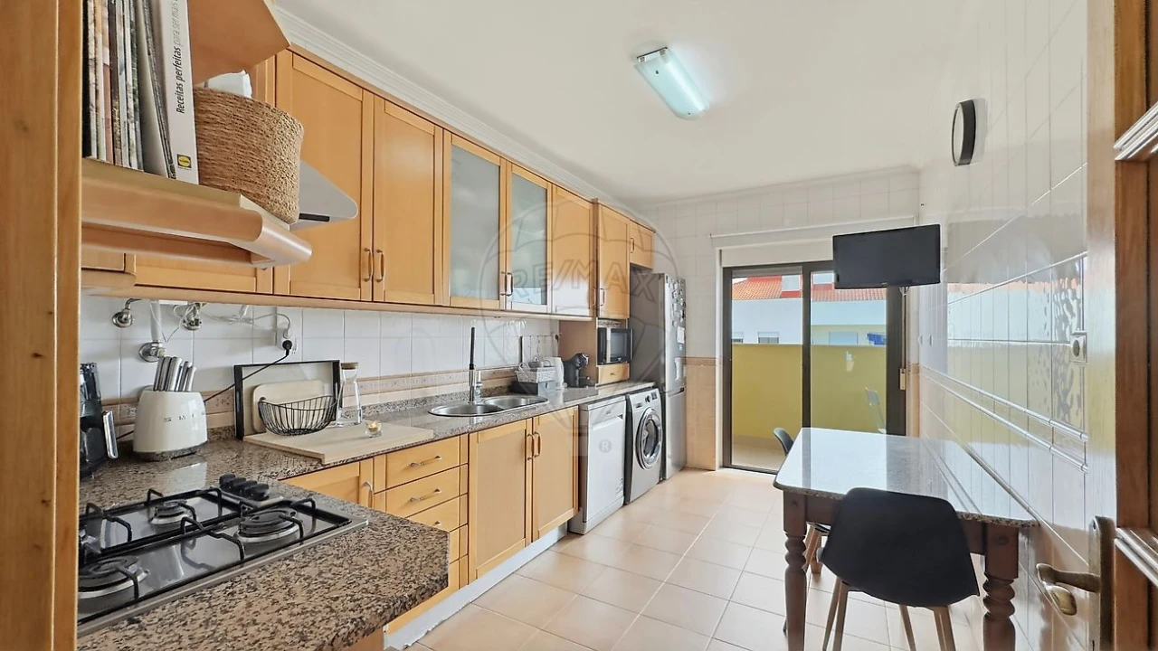 Apartamento T2 para Venda em Pinhal Novo Foto 11