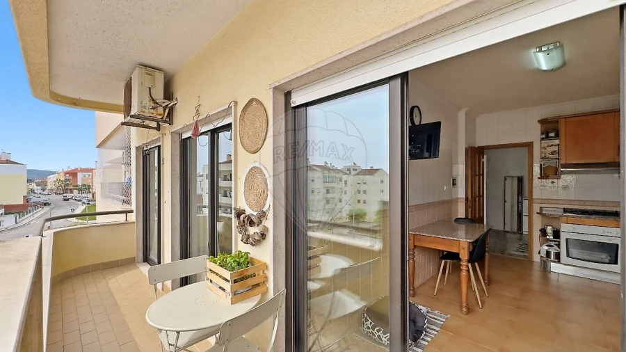 Apartamento T2 para Venda em Pinhal Novo Foto 10