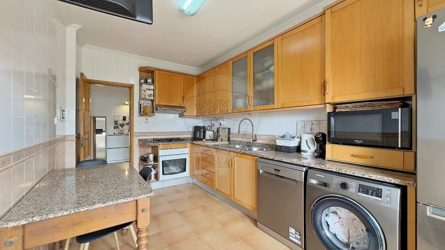 Apartamento T2 para Venda em Pinhal Novo Foto 9