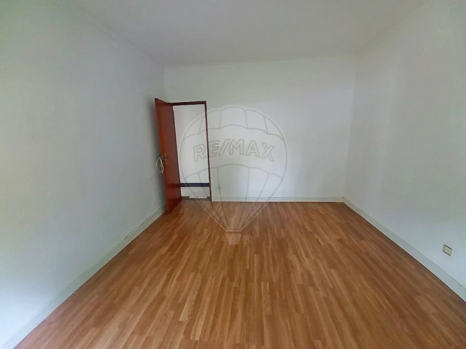 Apartamento T2 para Venda em Amora Foto 20