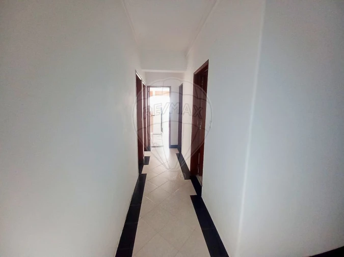 Apartamento T2 para Venda em Amora Foto 32
