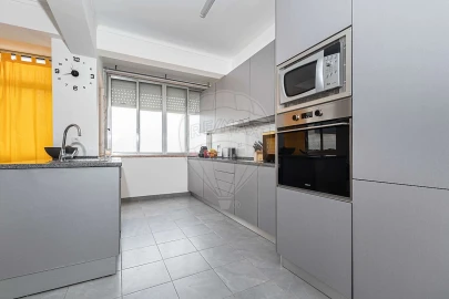 Apartamento T4 para Venda em Alverca do Ribatejo e Sobralinho