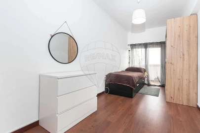 Apartamento T4 para Venda em Alverca do Ribatejo e Sobralinho