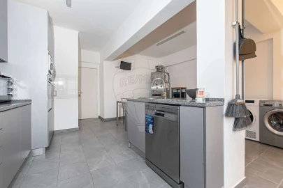 Apartamento T4 para Venda em Alverca do Ribatejo e Sobralinho