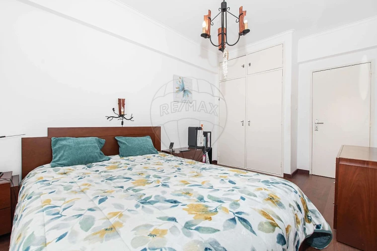 Apartamento T4 para Venda em Alverca do Ribatejo e Sobralinho Foto 27