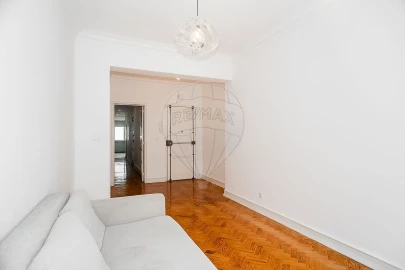 Apartamento T3 para Arrendamento em Avenidas Novas