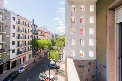 Apartamento T3 para Arrendamento em Avenidas Novas