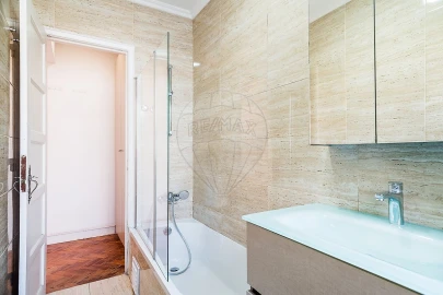 Apartamento T3 para Arrendamento em Avenidas Novas