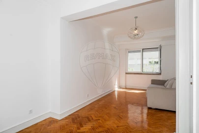 Apartamento T3 para Arrendamento em Avenidas Novas