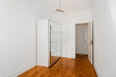 Apartamento T3 para Arrendamento em Avenidas Novas