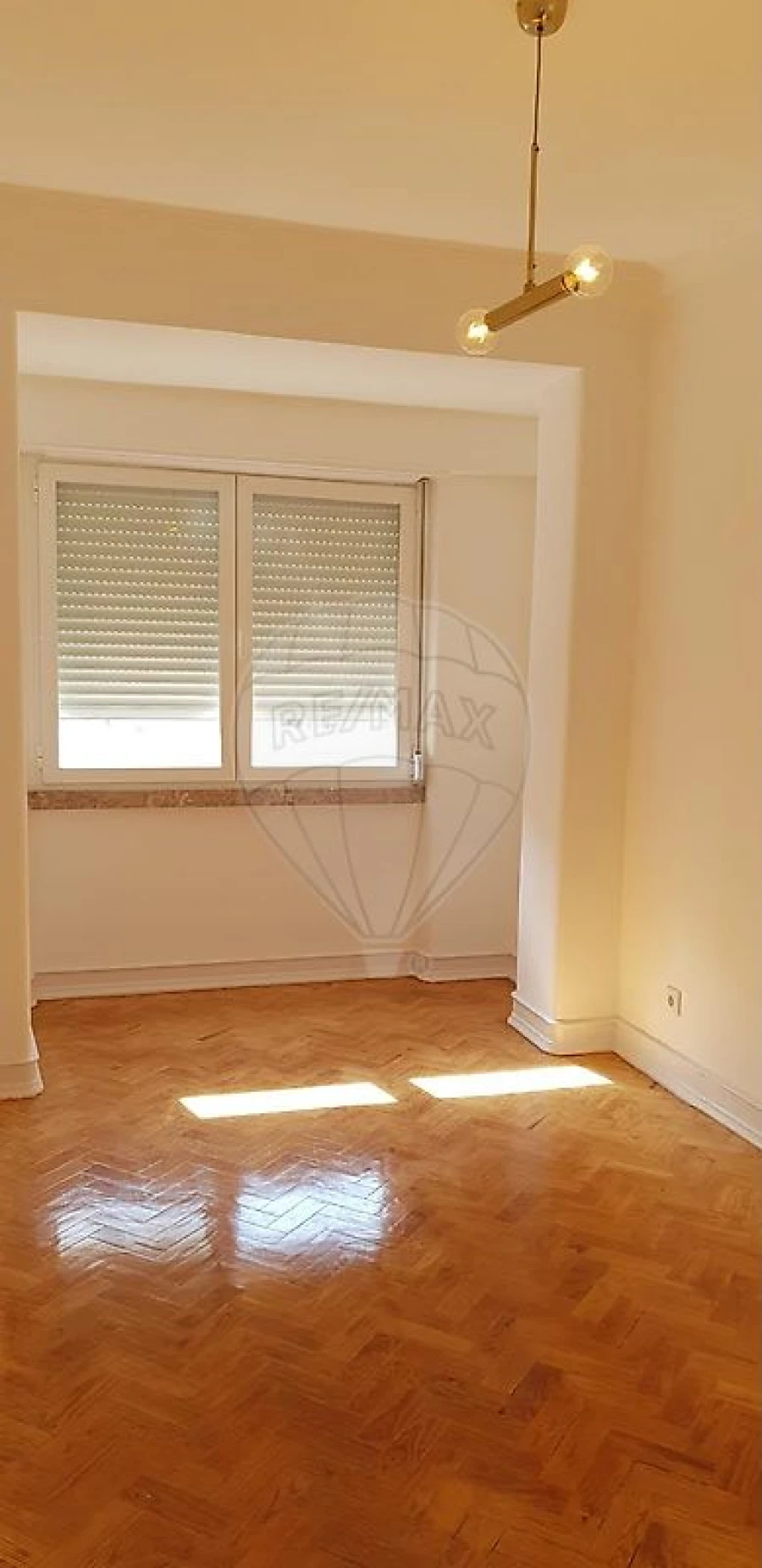 Apartamento T3 para Arrendamento em Avenidas Novas Foto 32