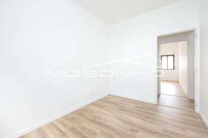 Apartamento T2 para Venda em Marinha Grande