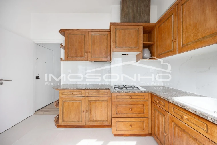 Apartamento T2 para Venda em Marinha Grande Foto 6