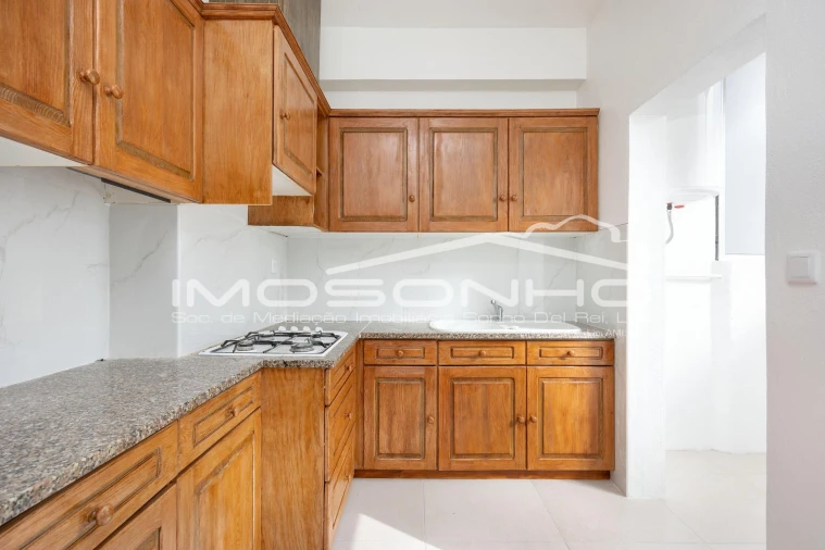 Apartamento T2 para Venda em Marinha Grande Foto 7