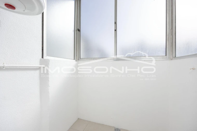 Apartamento T2 para Venda em Marinha Grande Foto 9