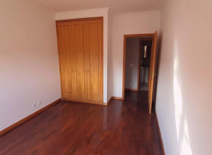Apartamento T3 para Venda em Pedroso e Seixezelo Foto 8