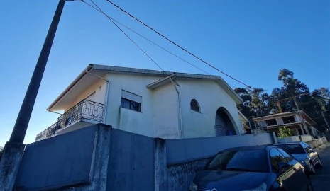 Moradia T3 para Venda em Tagilde e Vizela (São Paio)