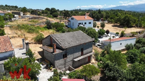 Moradia T3 para Venda em Lagares