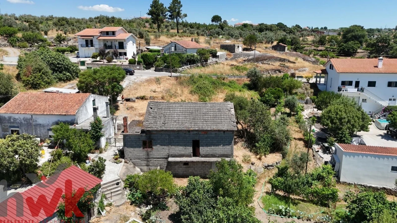 Moradia T3 para Venda em Lagares Foto 6