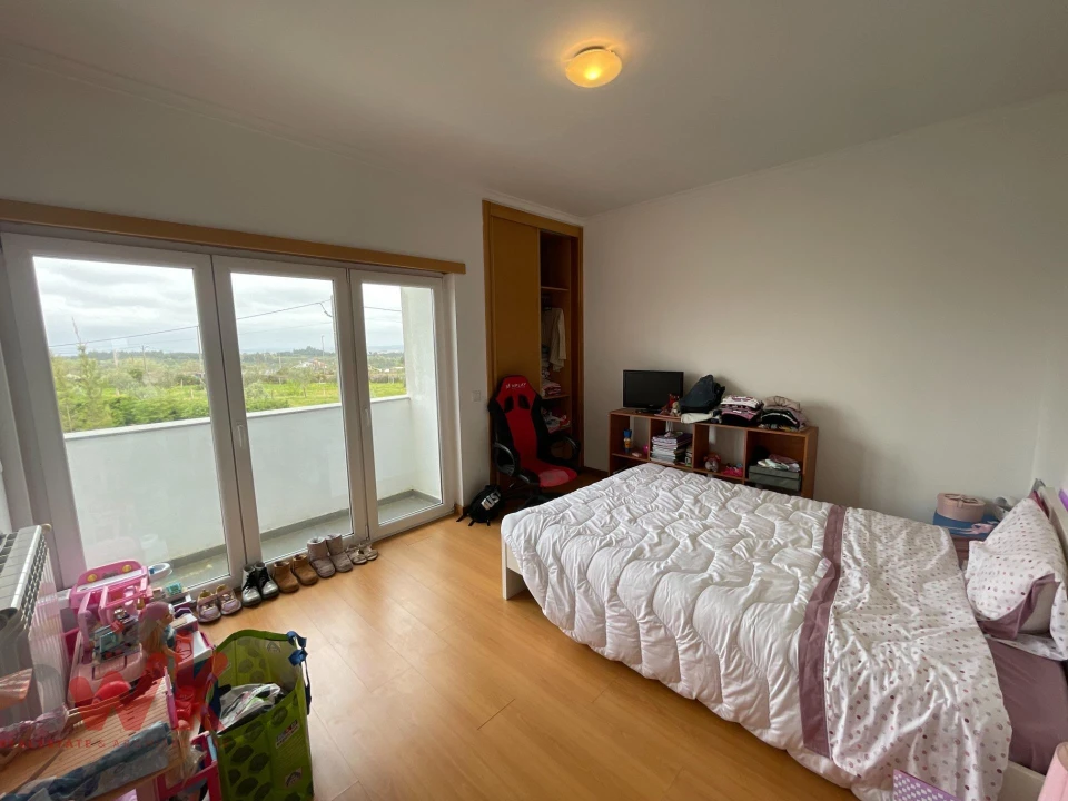 Moradia T4 para Venda em Travanca de Lagos Foto 16