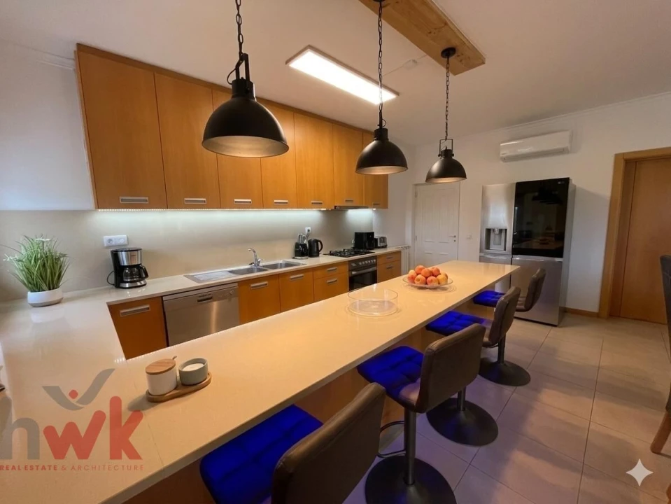 Moradia T4 para Venda em Travanca de Lagos Foto 2