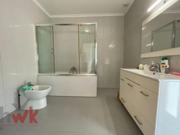 Moradia T4 para Venda em Travanca de Lagos