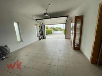 Moradia T4 para Venda em Travanca de Lagos