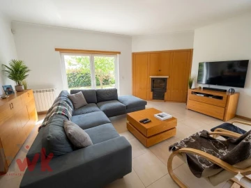 Moradia T4 para Venda em Travanca de Lagos