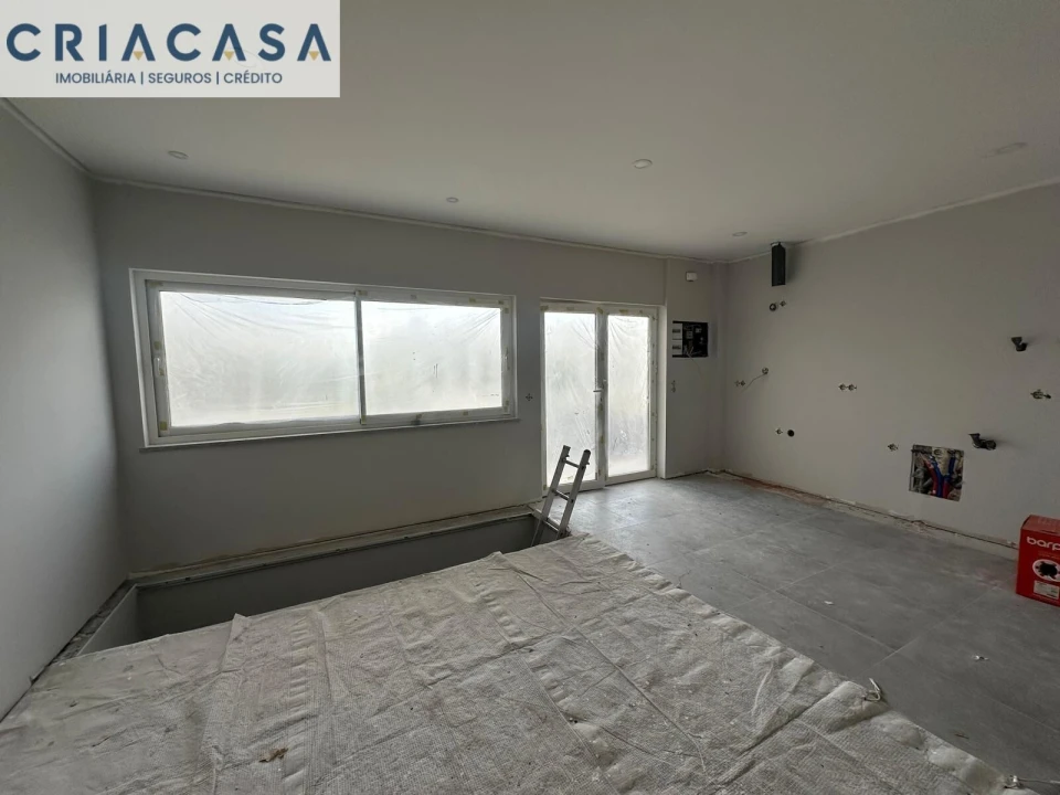 Apartamento T4 para Venda em Viseu Foto 1