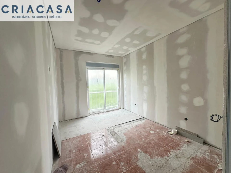 Apartamento T4 para Venda em Viseu Foto 19