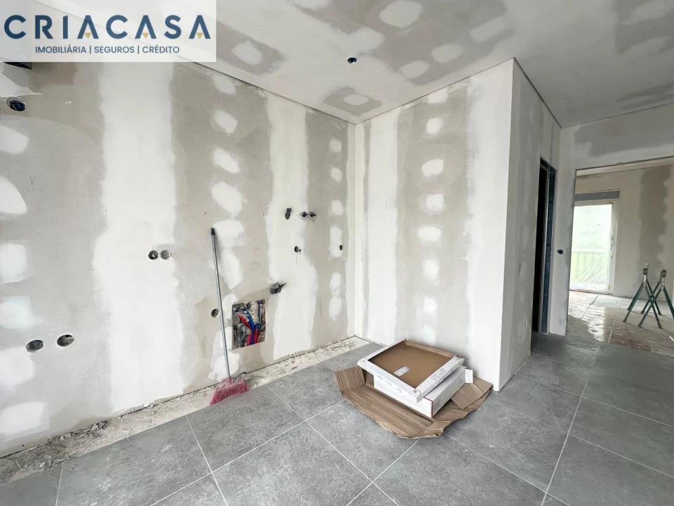 Apartamento T4 para Venda em Viseu Foto 8