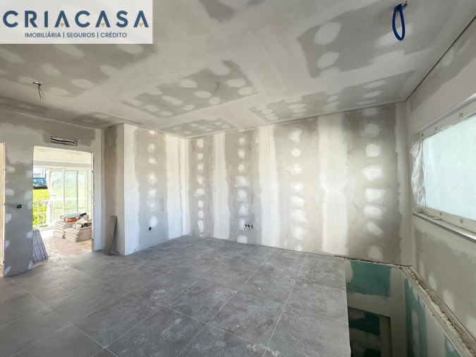 Apartamento T4 para Venda em Viseu Foto 48