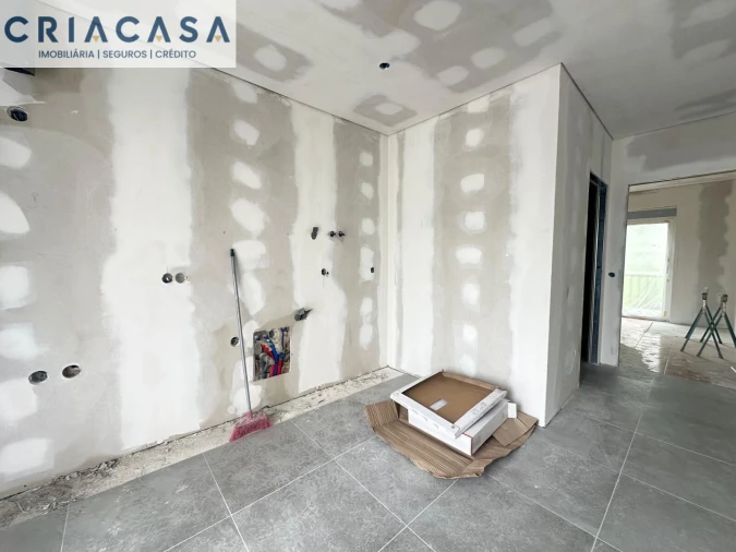 Apartamento T4 para Venda em Viseu Foto 8