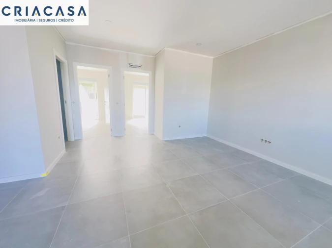 Apartamento T4 para Venda em Viseu Foto 4
