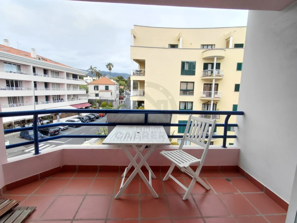 Apartamento T1 para Venda em São Martinho Foto 9