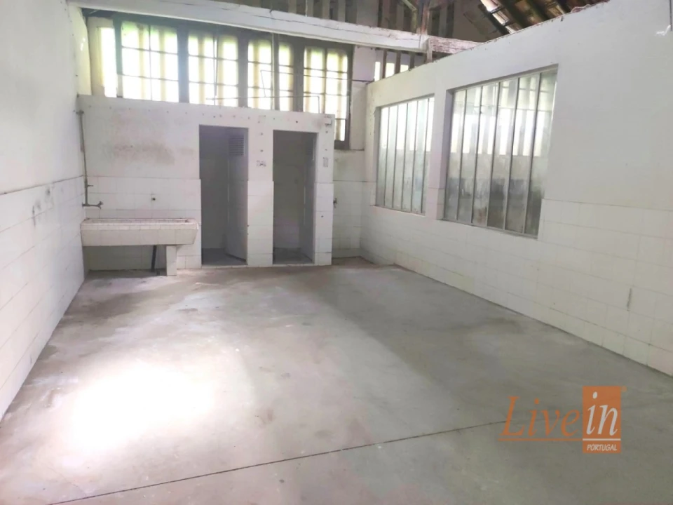 Armazém para Arrendamento em Santa Maria, São Pedro e Matacães Foto 4