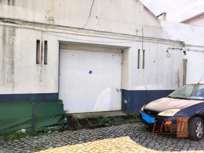 Armazém para Arrendamento em Santa Maria, São Pedro e Matacães Foto 9