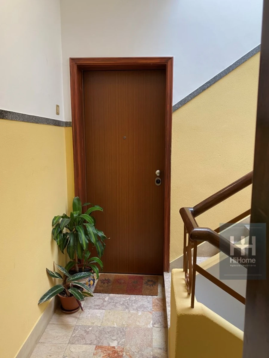 Apartamento T2 para Venda em Falagueira-Venda Nova Foto 15