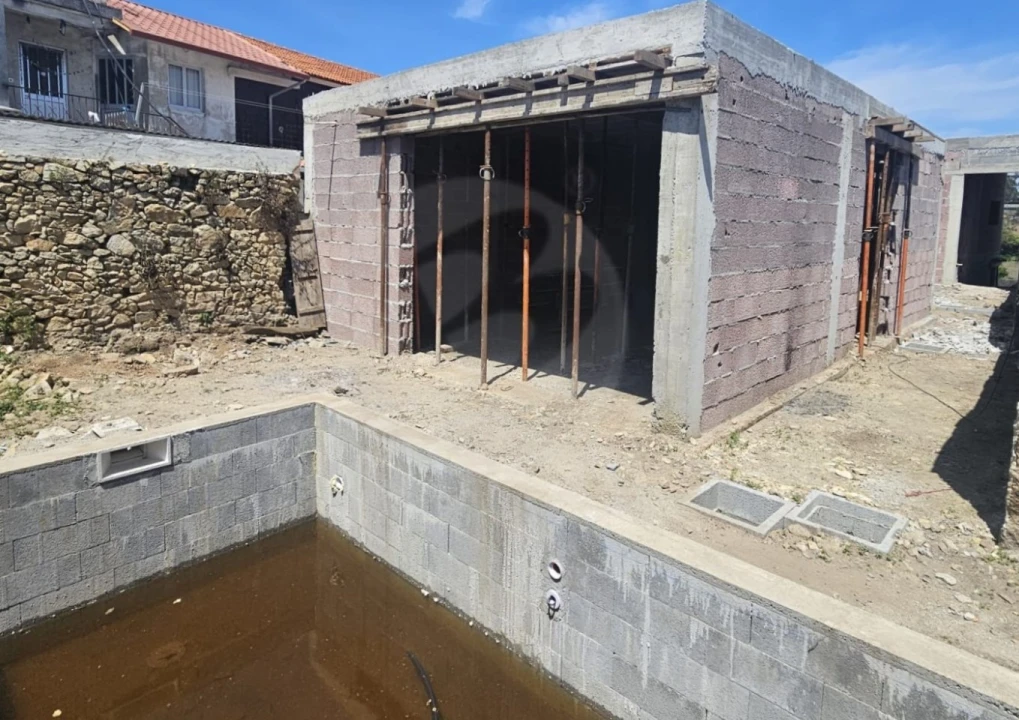Moradia T3 para Venda em Rio Mau e Arcos Foto 15