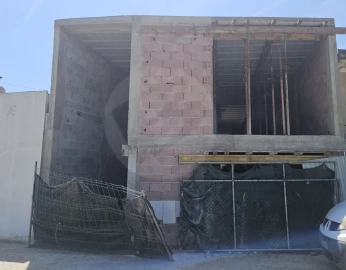 Moradia T3 para Venda em Rio Mau e Arcos