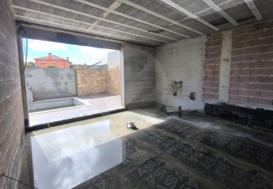 Moradia T3 para Venda em Rio Mau e Arcos