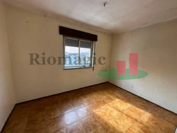 Apartamento T2 para Venda em Vila Nova da Rainha