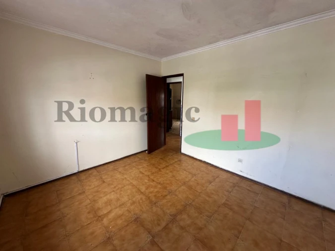 Apartamento T2 para Venda em Vila Nova da Rainha Foto 14