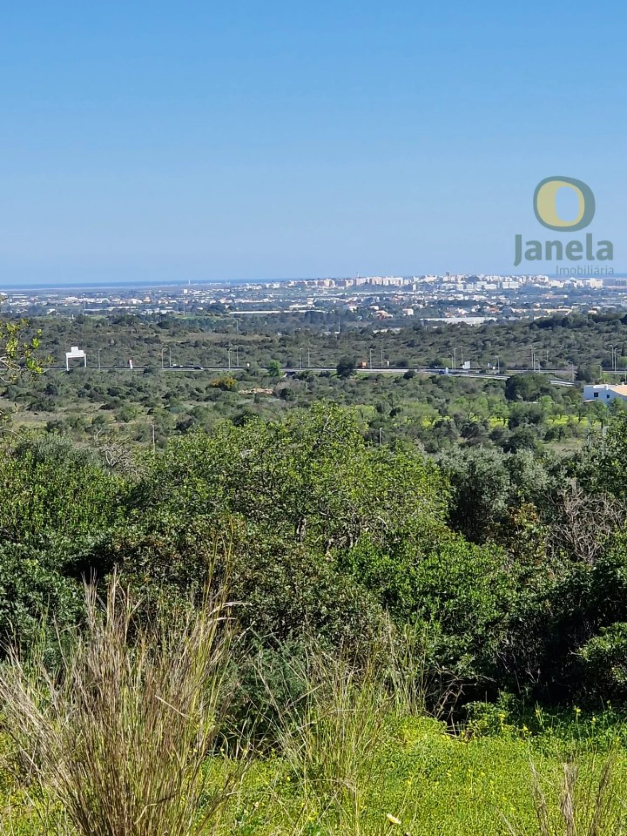 Terreno para Venda em Santa Barbara de Nexe Foto 21