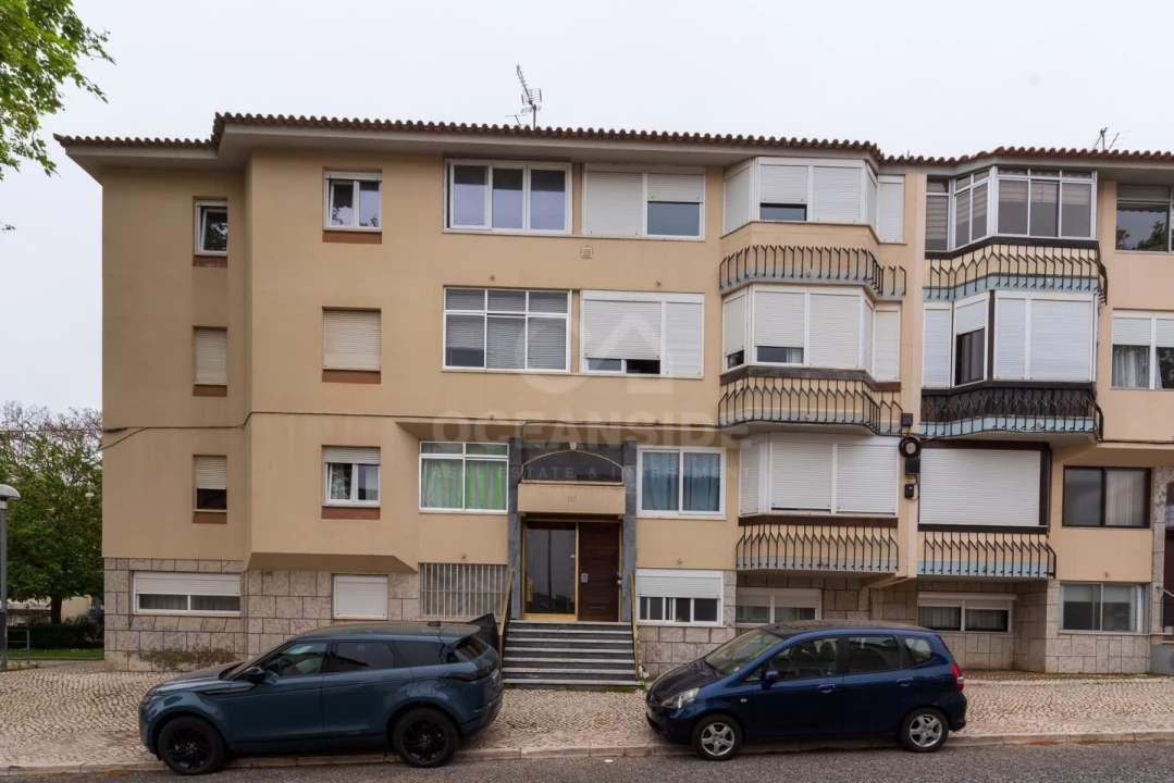 Apartamento T3 para Venda em Cascais e Estoril Foto 1