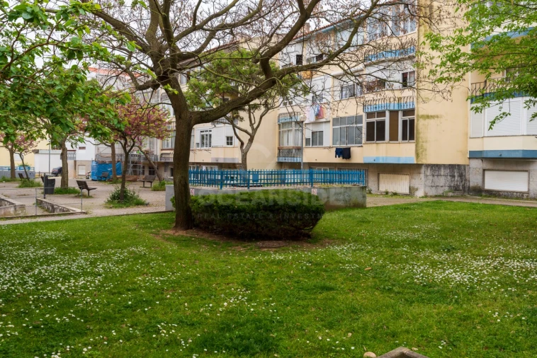 Apartamento T3 para Venda em Cascais e Estoril Foto 32