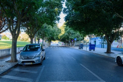 Loja para Arrendamento em Oeiras e São Julião da Barra, Paço de Arcos e Caxias